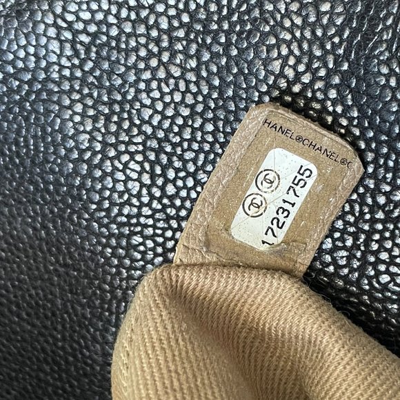 Chanel Caviar Quilted Foldover Shoulder Bag - Picture 5 of 11